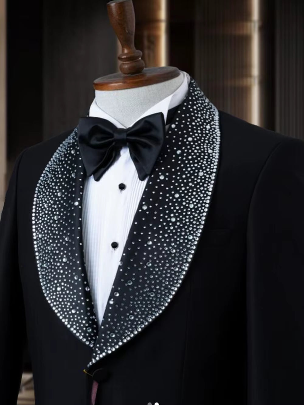 Black Men Suits with Beaded Crystal Wedding Groom Tuxedos 2 Pieces Sets Male Prom Formal Party Blazer Slim Fit Costume Homme