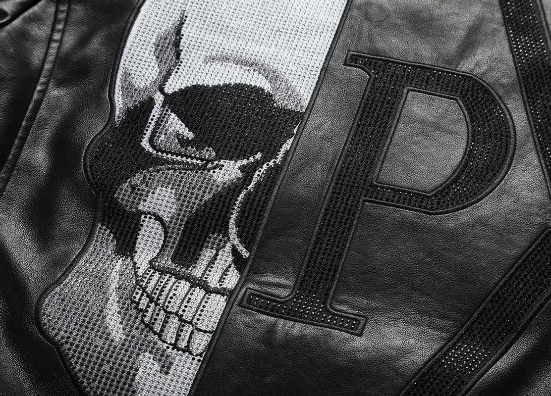 Schädel Strasssteine ​​PU Jacken Männer Schwarze High Street Stand-Hals Reißverschluss Rippe Streetwear Motorrad-Faux-Lederschichten 20119